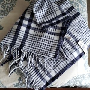 NWT Loft plaid scarf